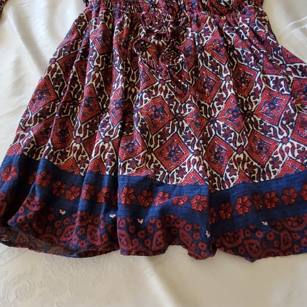 Hollister Burgundy Romper S F2170. - Picture 3 of 6